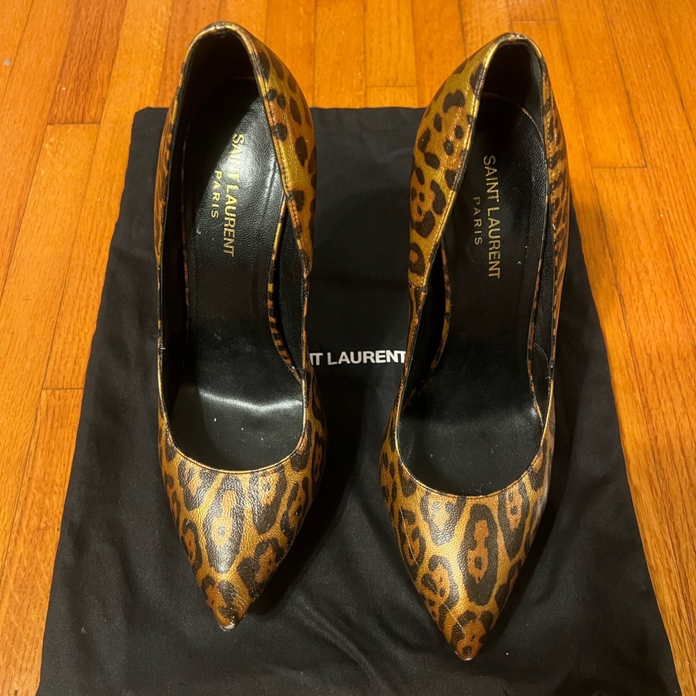 Saint Laurent Paris Leopard Print Pointed-Toe Pumps - Size 40 - Made in Italy